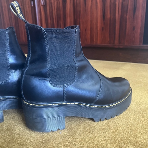 DR. MARTENS Rometty Wyoming Platform Chelsea Boot - Picture 11 of 16